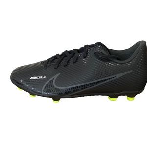 NIKE JR MERCURIAL VAPOR 15 CLUB FG/MG SOCCER CLEATS